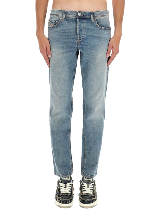 "D-Finitive" Jeans