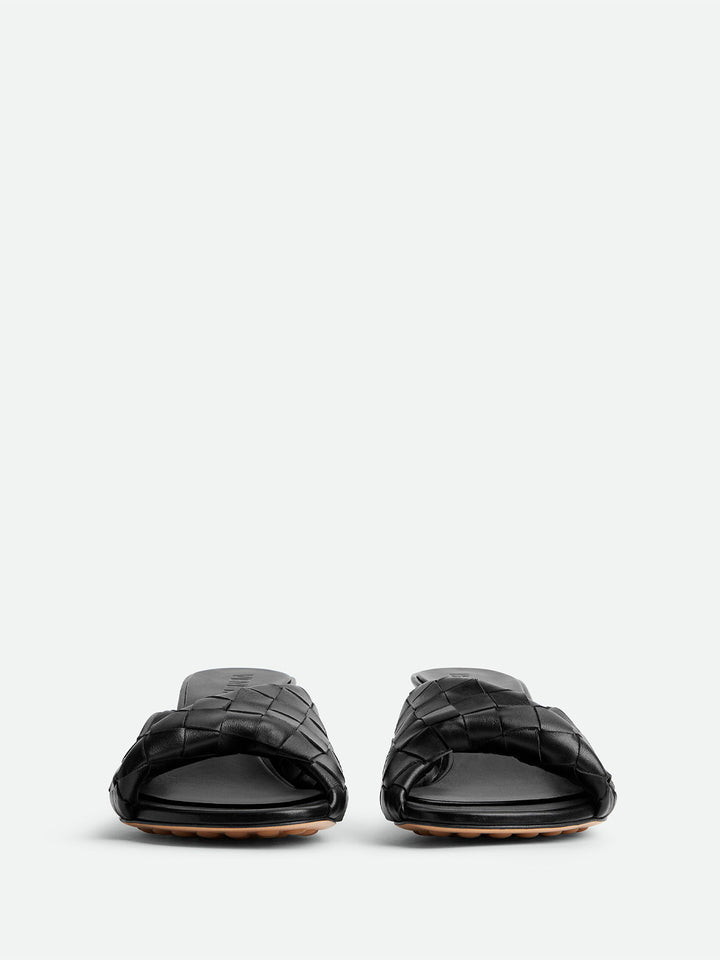Bottega Veneta Mules - Nero | dc4d4a54b54c9aa155cc7553030816541ea1e152