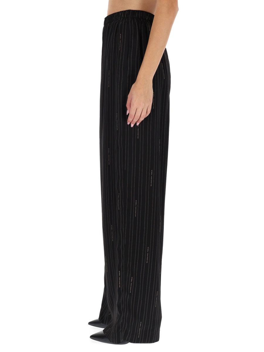 Balenciaga Pantaloni - Black | de6d53754208eac1a1cbdc86d9ab15366f7d3879