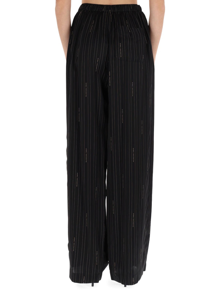 Balenciaga Pantaloni - Black | 9f59b806cab25856d2c6bdd49fc898c2a102b80e
