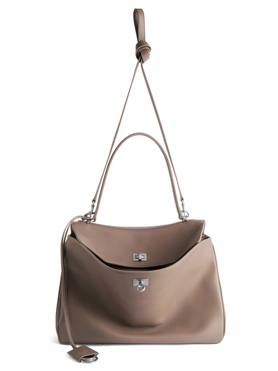 Balenciaga Borse a Spalla e Tracolla - Beige | e8157f90912c02cad1b35d1cbfc0a9024ac8ca3b