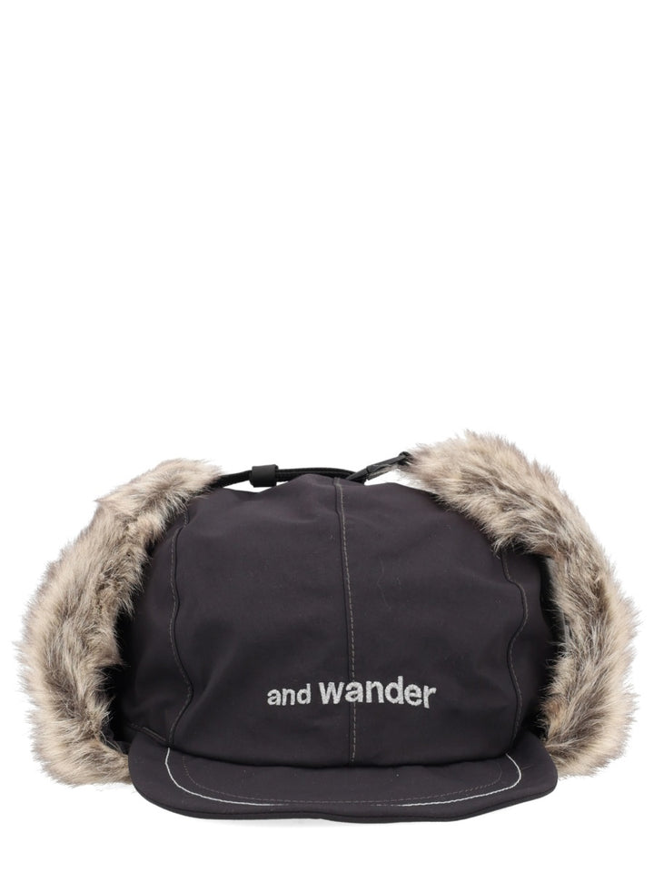 And Wander Cappelli - Nero | Wanan Luxury