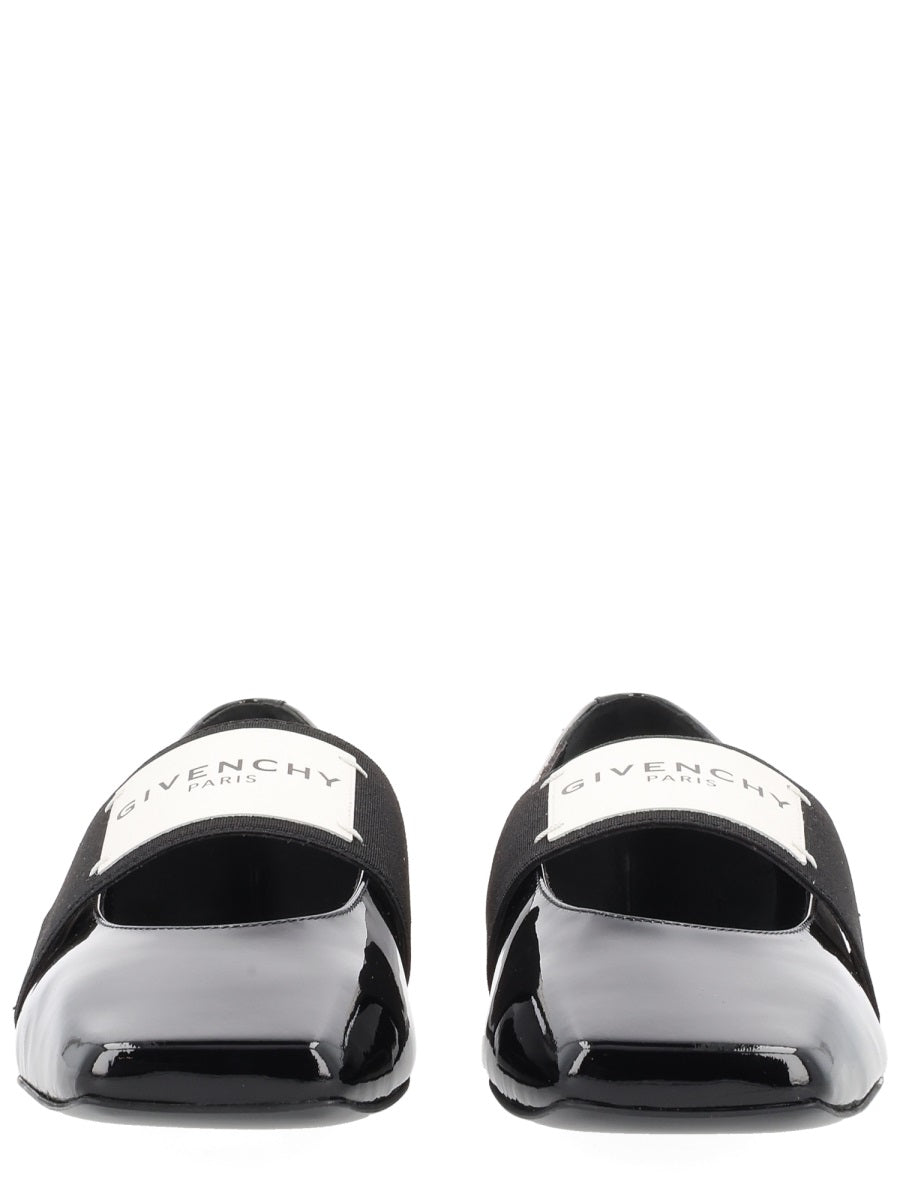 Givenchy Scarpe Basse - Nero | Wanan Luxury