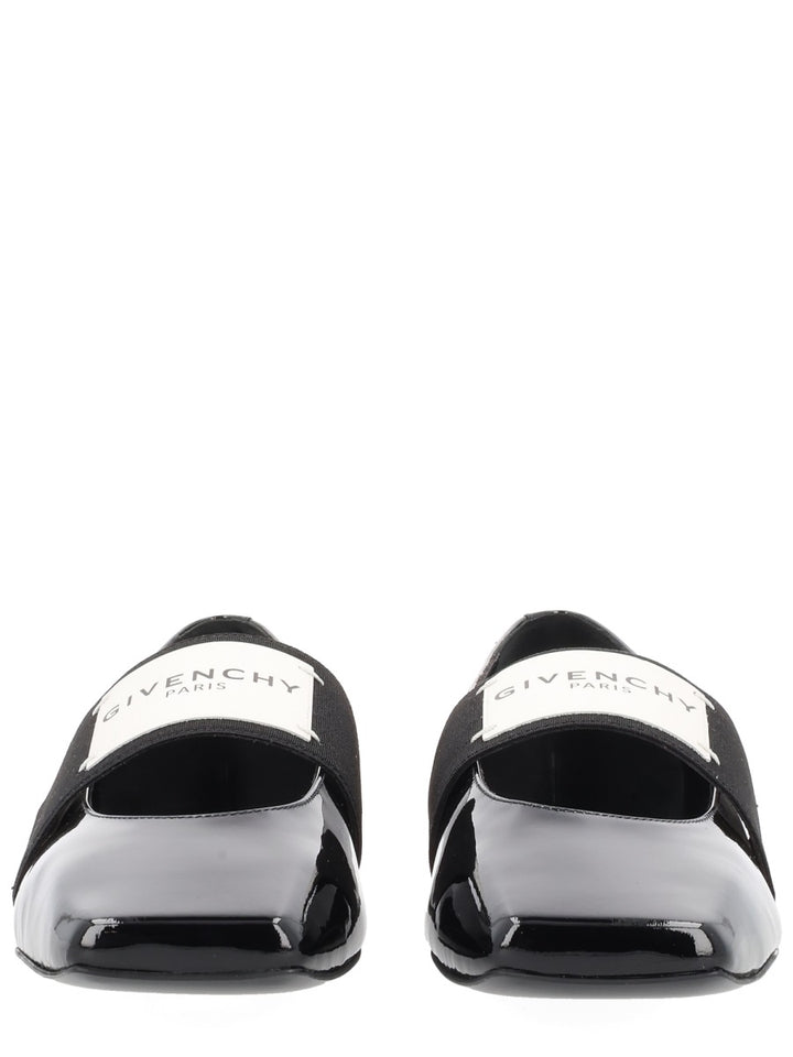Givenchy Scarpe Basse - Nero | Wanan Luxury