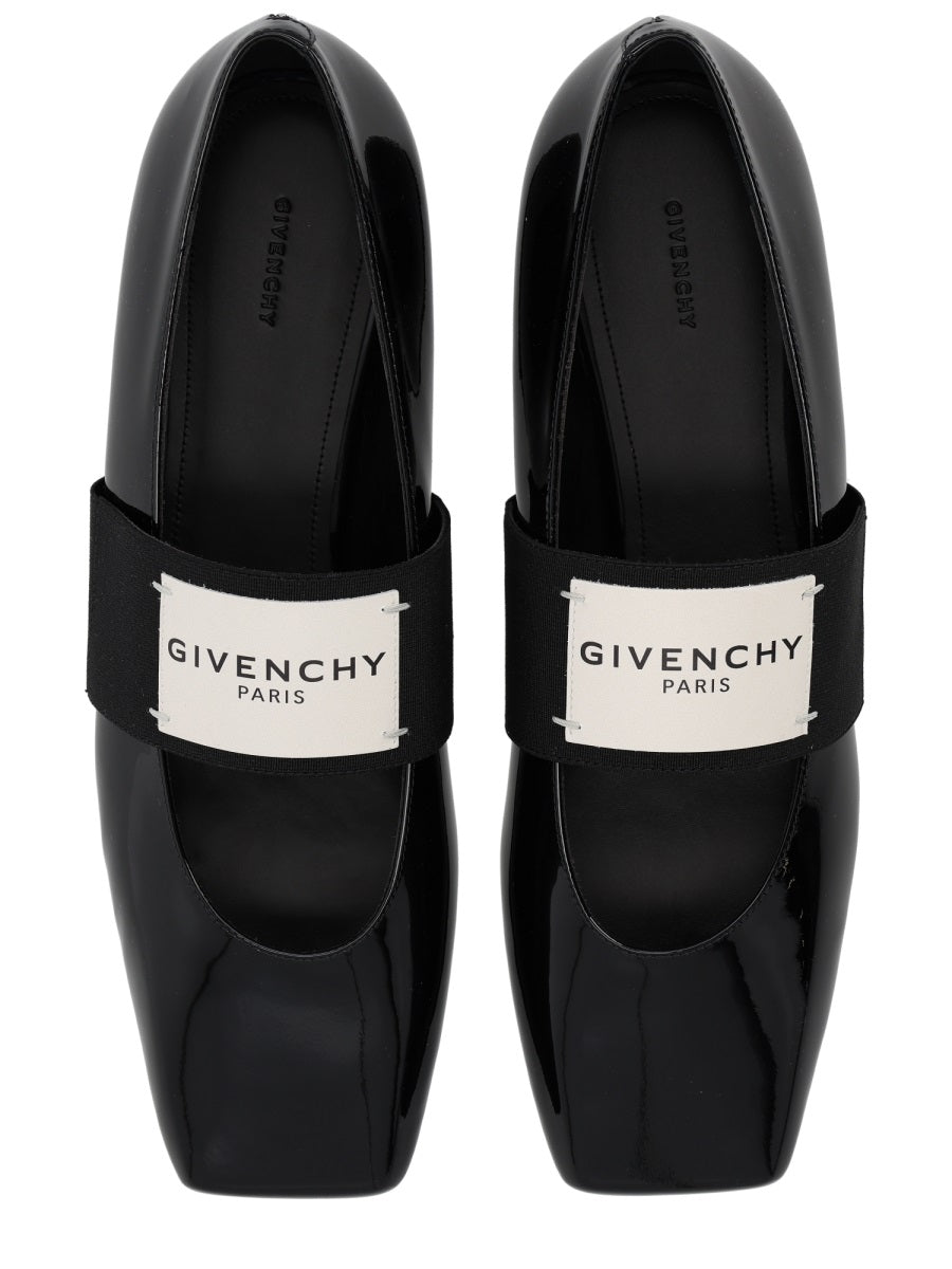 Givenchy Scarpe Basse - Nero | Wanan Luxury