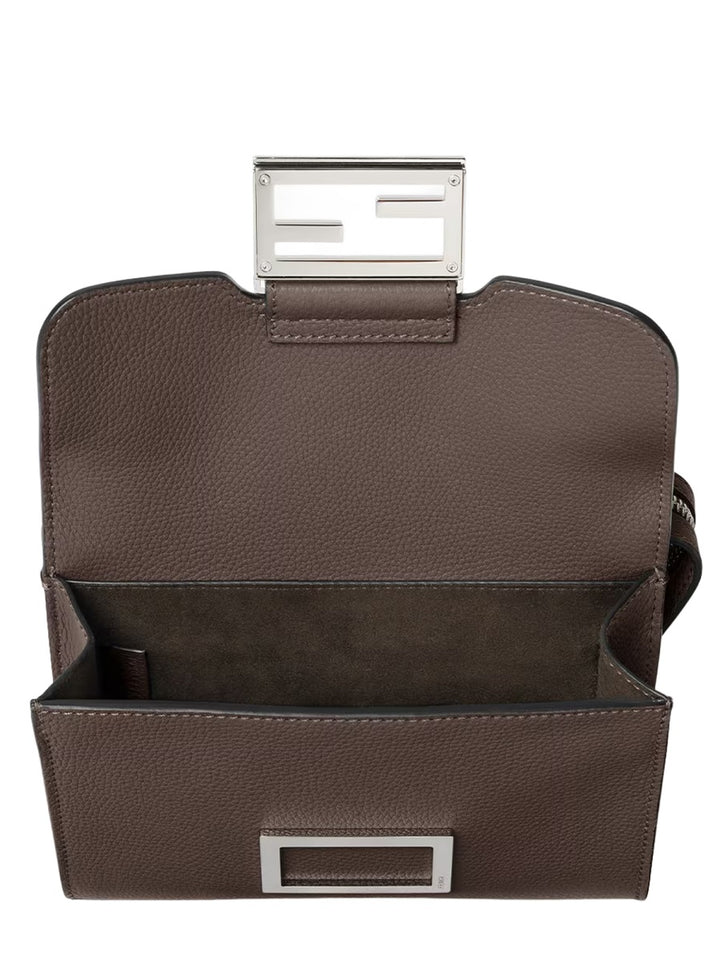 Fendi Borse a Spalla e Tracolla - Brown | 5aee4e8fe24272d4cf56302b04e3b5d478c638f5