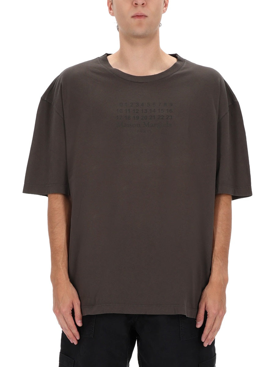 Maison Margiela T shirt - Brown | bc2af0b0108b36900f97a68d366208cac3f54592