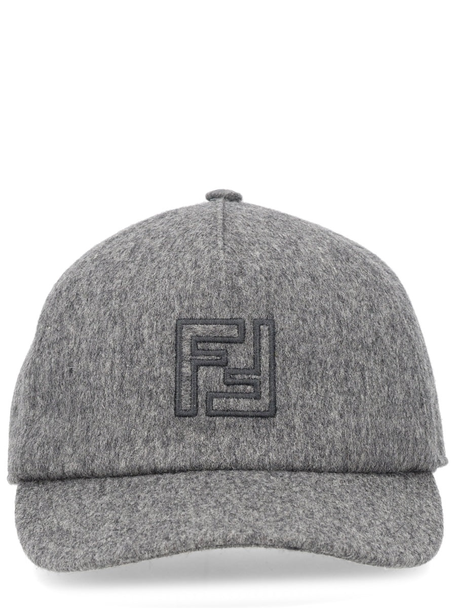 Fendi Cappelli - Grey | 1e068aa5f81535cfe9b988ea9bfc79bbe22348c4