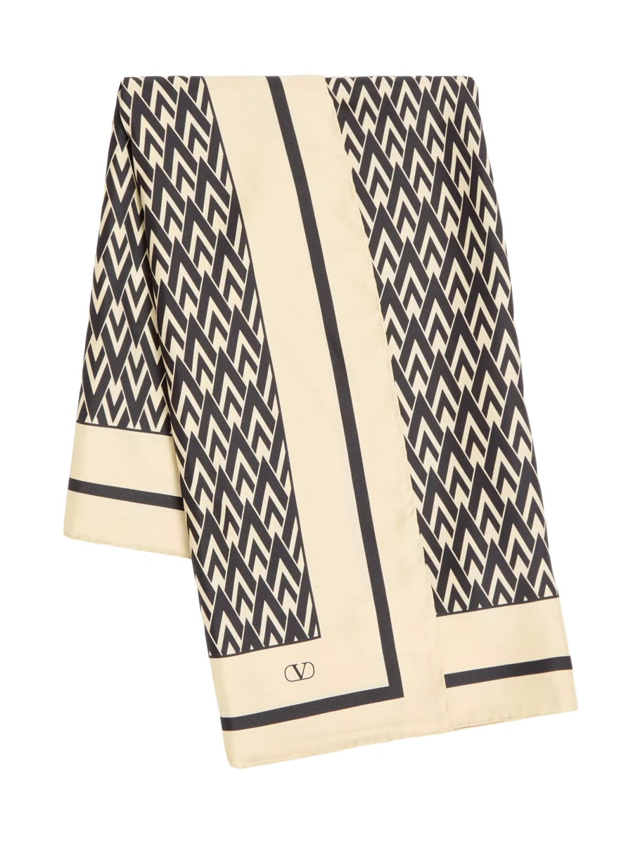 Valentino Garavani Sciarpe e Guanti - Yellow | 4a1b0d37d56554bab99ed82707fe52a9f53d5f37