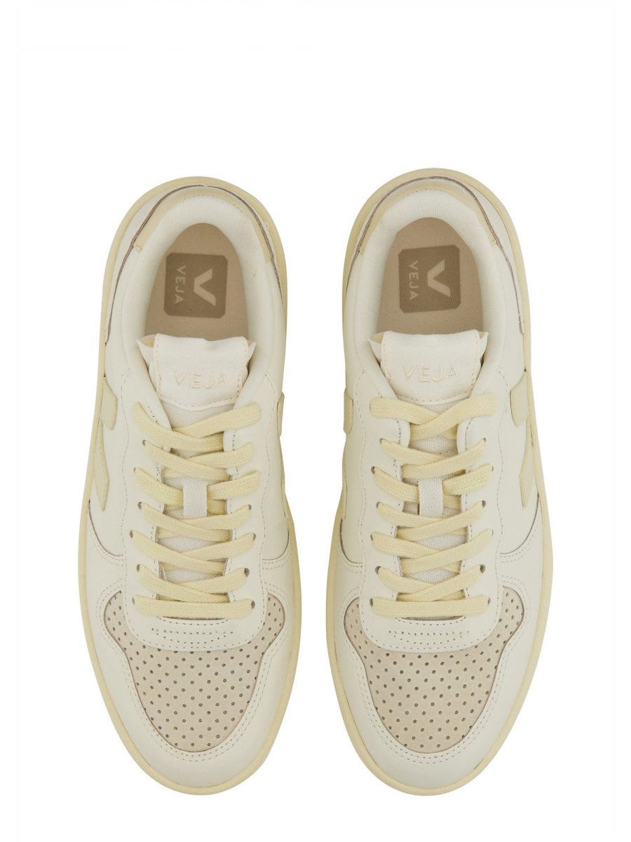 Veja Sneakers - White | 4ff9bb83258800ca244bfe7b4c568ee69e068e7e
