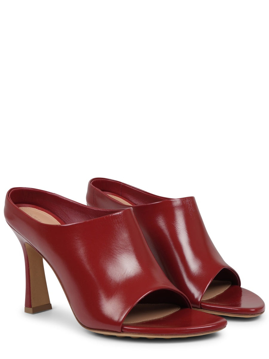 Bottega Veneta Sandali - Red | 59a20e8c4c003b5dd15a2a509eb10ff51c941ebb