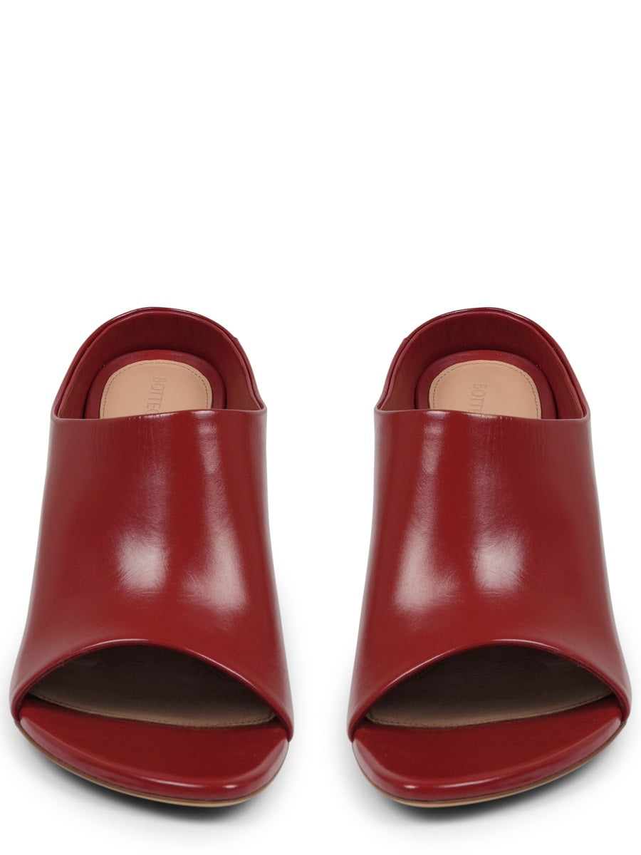 Bottega Veneta Sandali - Red | bcef6f68d358e02351ed2b4e0e46e3fdc9bbb8c6