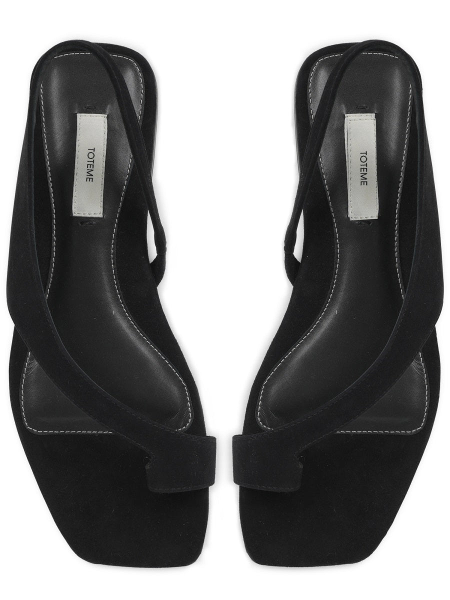 Toteme Sandali - Black | dd61ed4a1869edc32f0bf9608185e724959cb56f