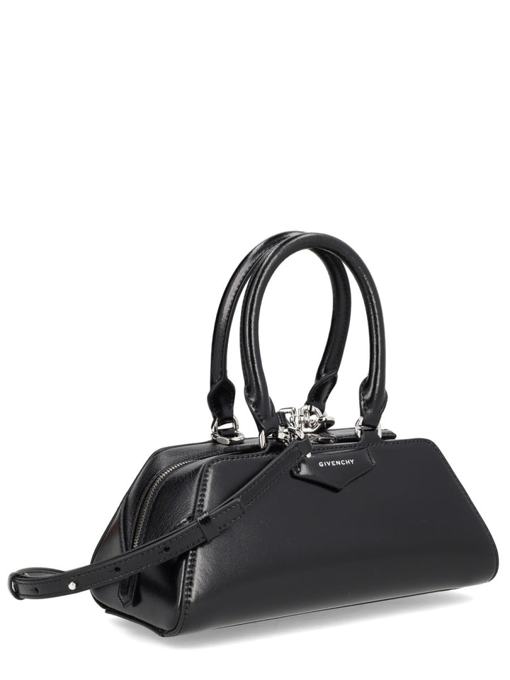 Givenchy Borse a Spalla e Tracolla - Black | 3a6aef43bccbd5283d6d8327f84ee16b3ecc1f4b