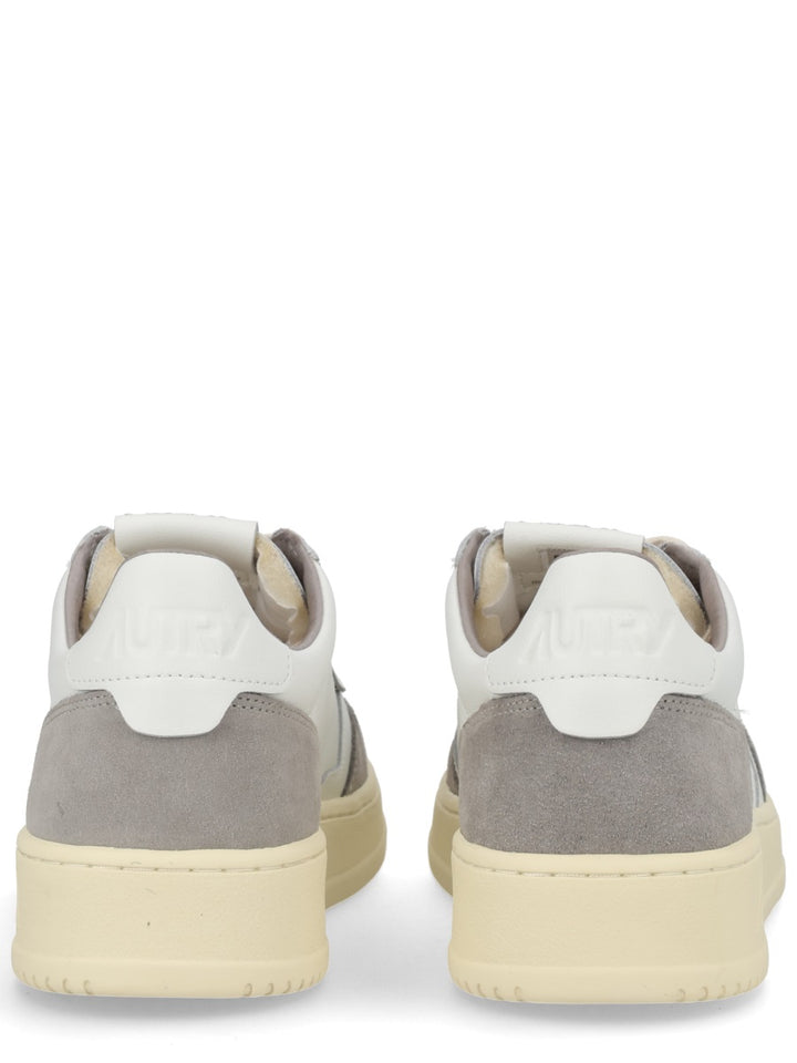 Autry Sneakers - White | b191372d421008e6e84db43a15be3886cd897c41