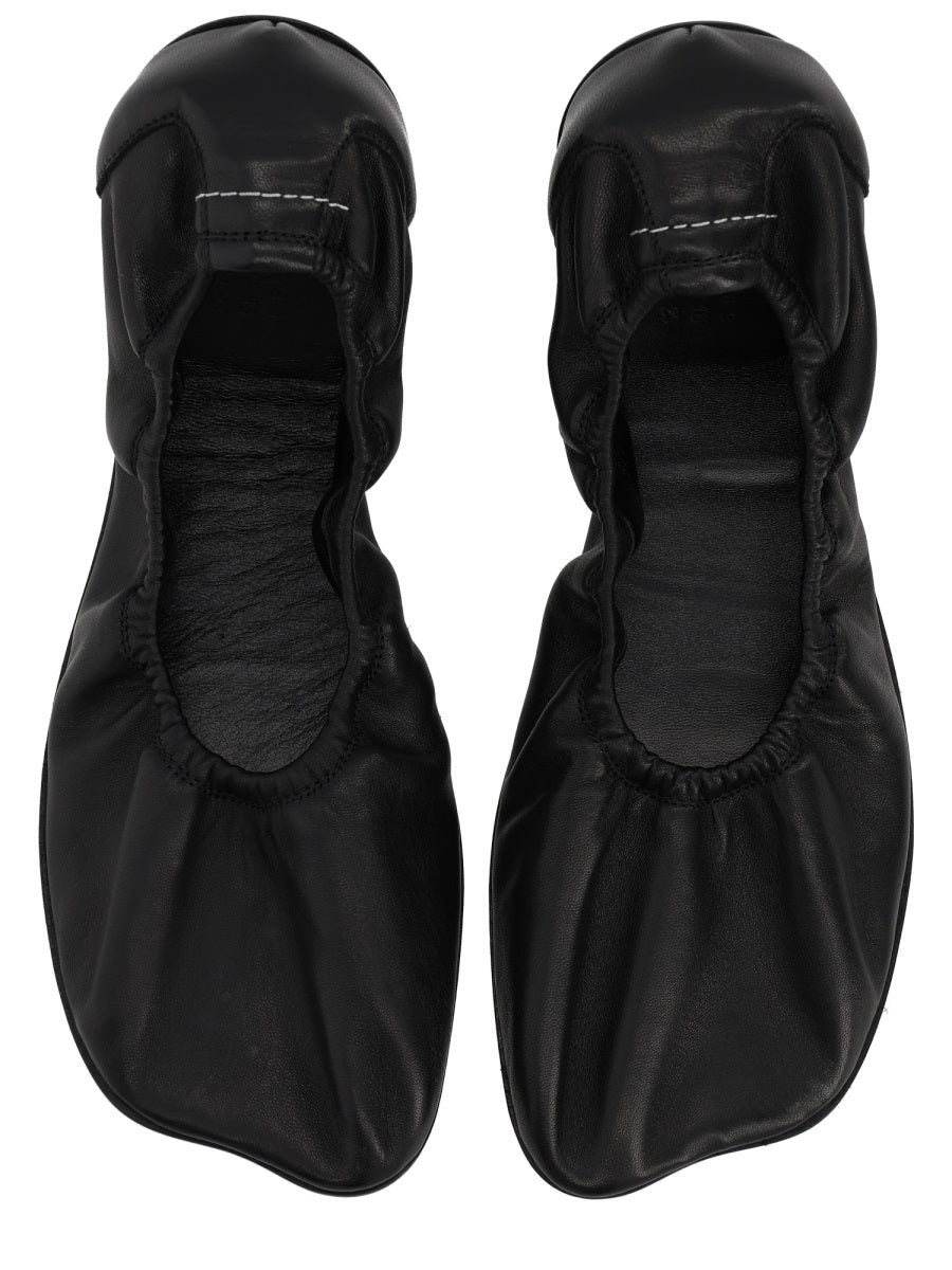Mm6 Maison Margiela Scarpe Basse - Black | 77eaec6a79ac0477560b4d63914e9b9feff1d043