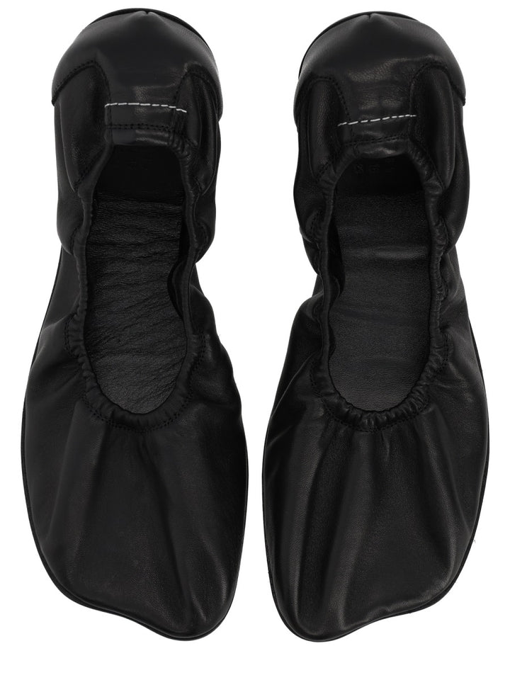 Mm6 Maison Margiela Scarpe Basse - Black | 77eaec6a79ac0477560b4d63914e9b9feff1d043