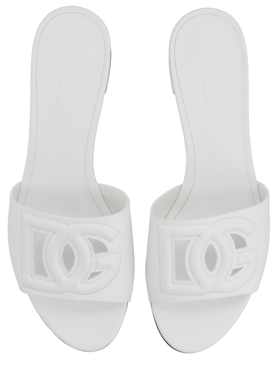 Dolce & Gabbana Sandali - White | d1777dd07f8445427e69d97f15cdd6141fdab243