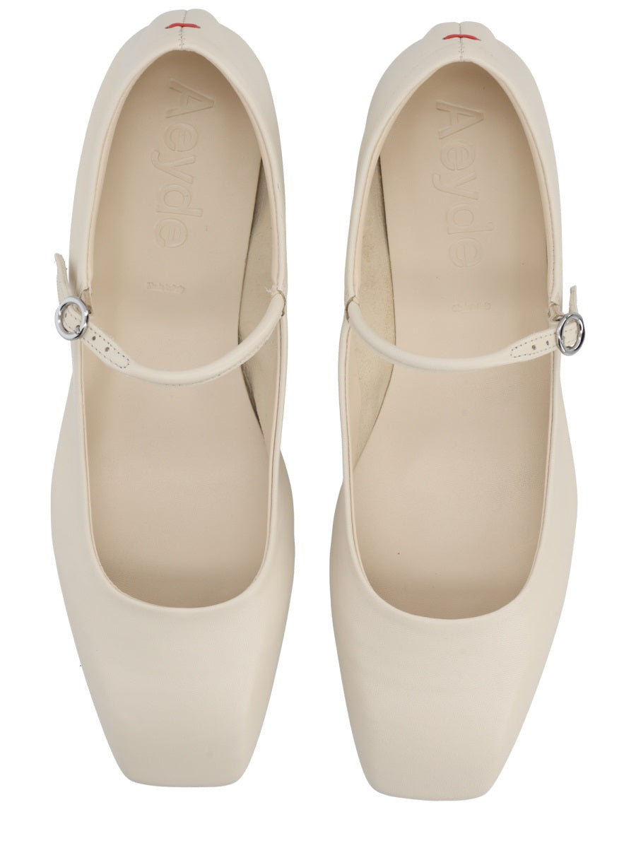 Aeyde Scarpe Basse - Ivory | 5962623e4bf2410c2796766813b9970f19552c14
