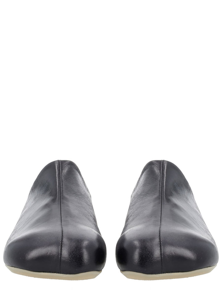 Mm6 Maison Margiela Scarpe Basse - Black | 500dc1578856d9348d9cd040f49d6f14e683b883
