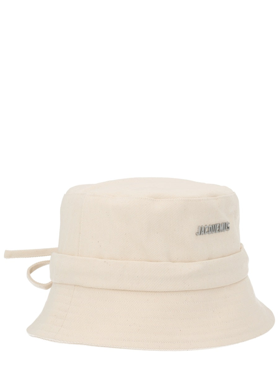 Jacquemus Cappelli - White | faec0f6e6e18849334778020fc063a821d5efd6f
