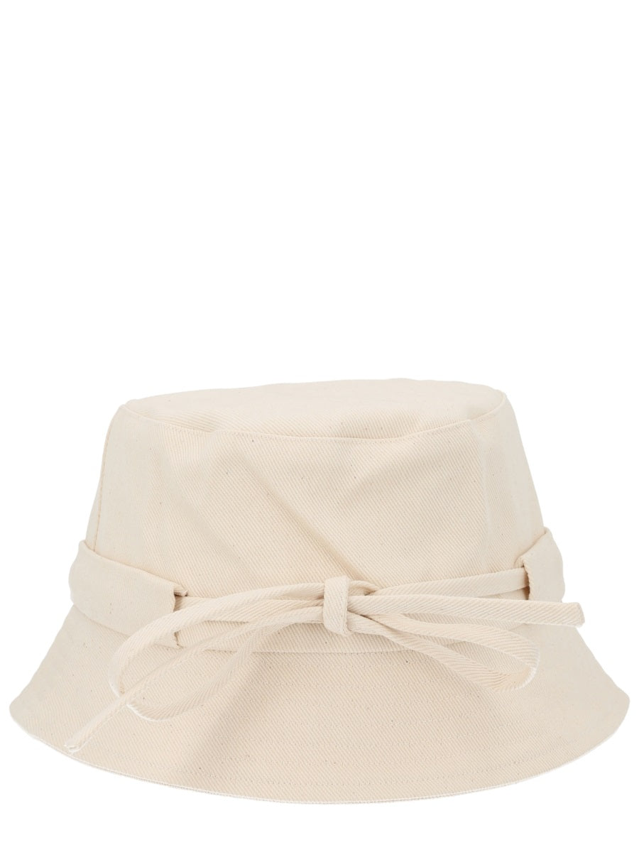 Jacquemus Cappelli - White | a9b175624365aac79c664ed1c53d85e7a56ec00b