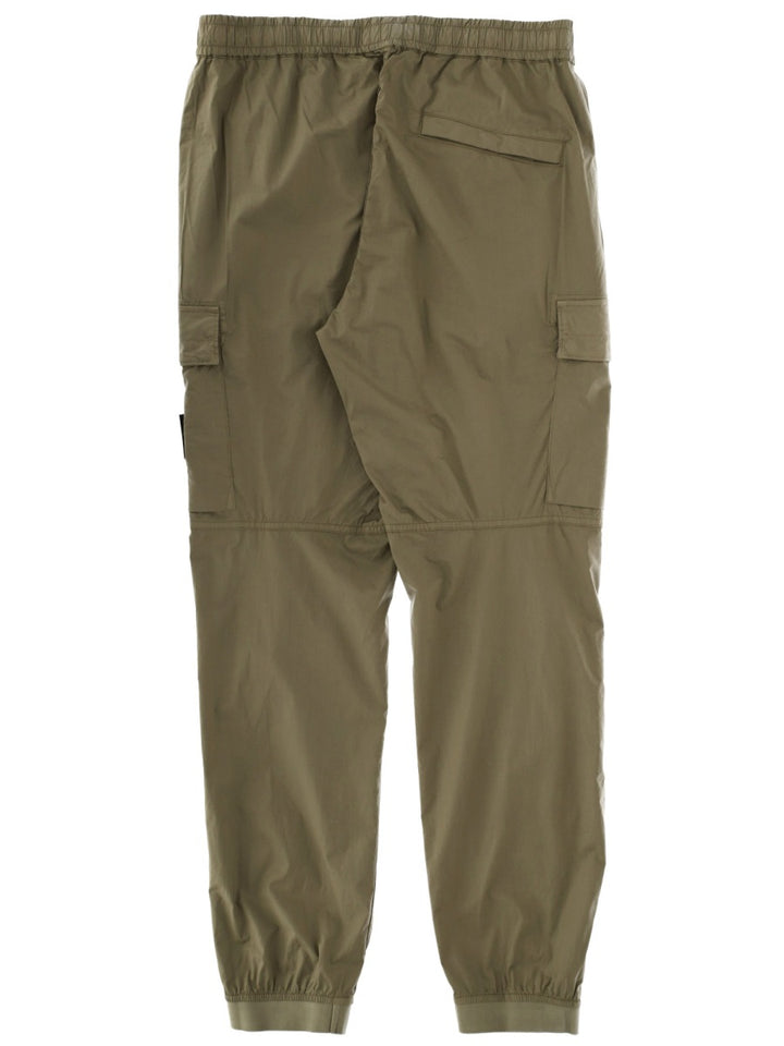 Stone Island Pantaloni - Military Green | e59017422da51ef7f6aaad8cdab20f8091adfd9f