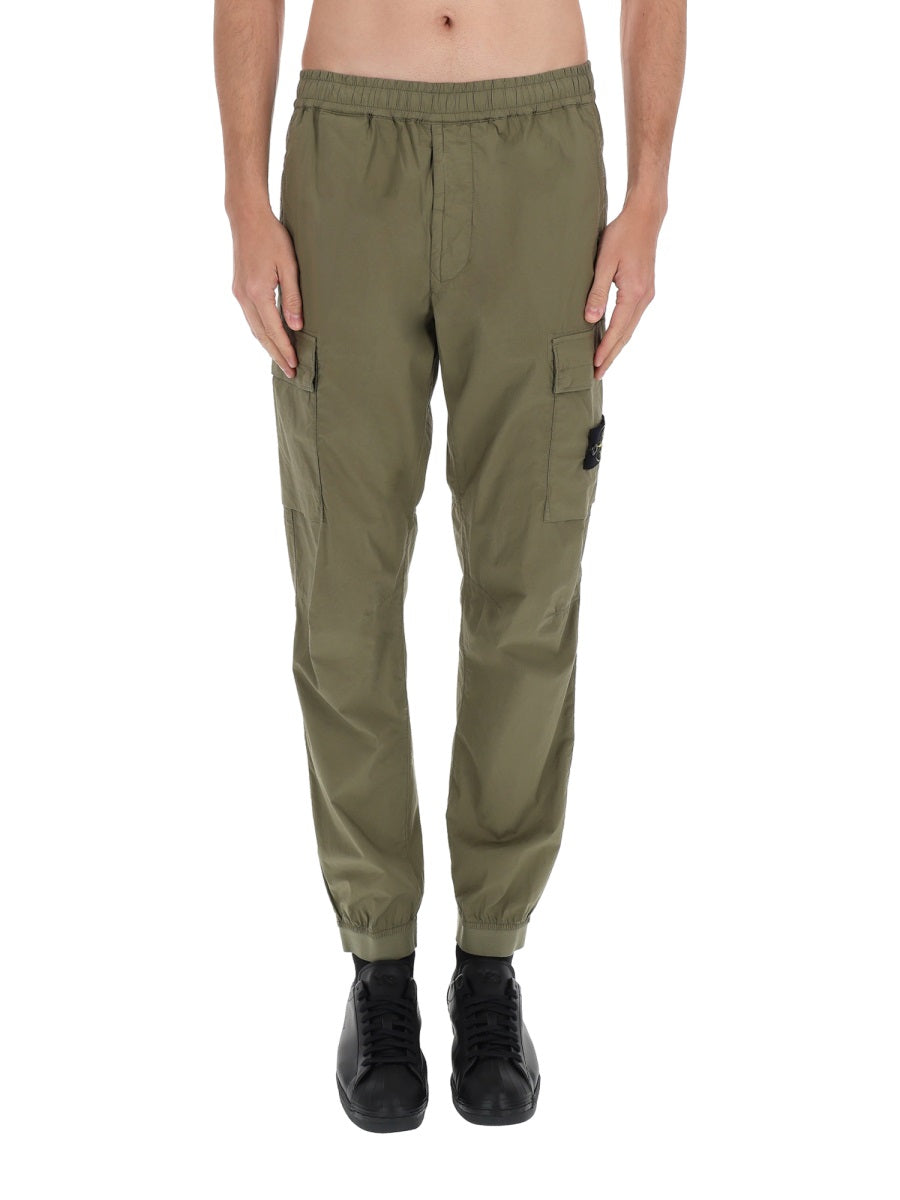 Stone Island Pantaloni - Military Green | db7534864ce21aeda2f368e051a96fdf14f3826d