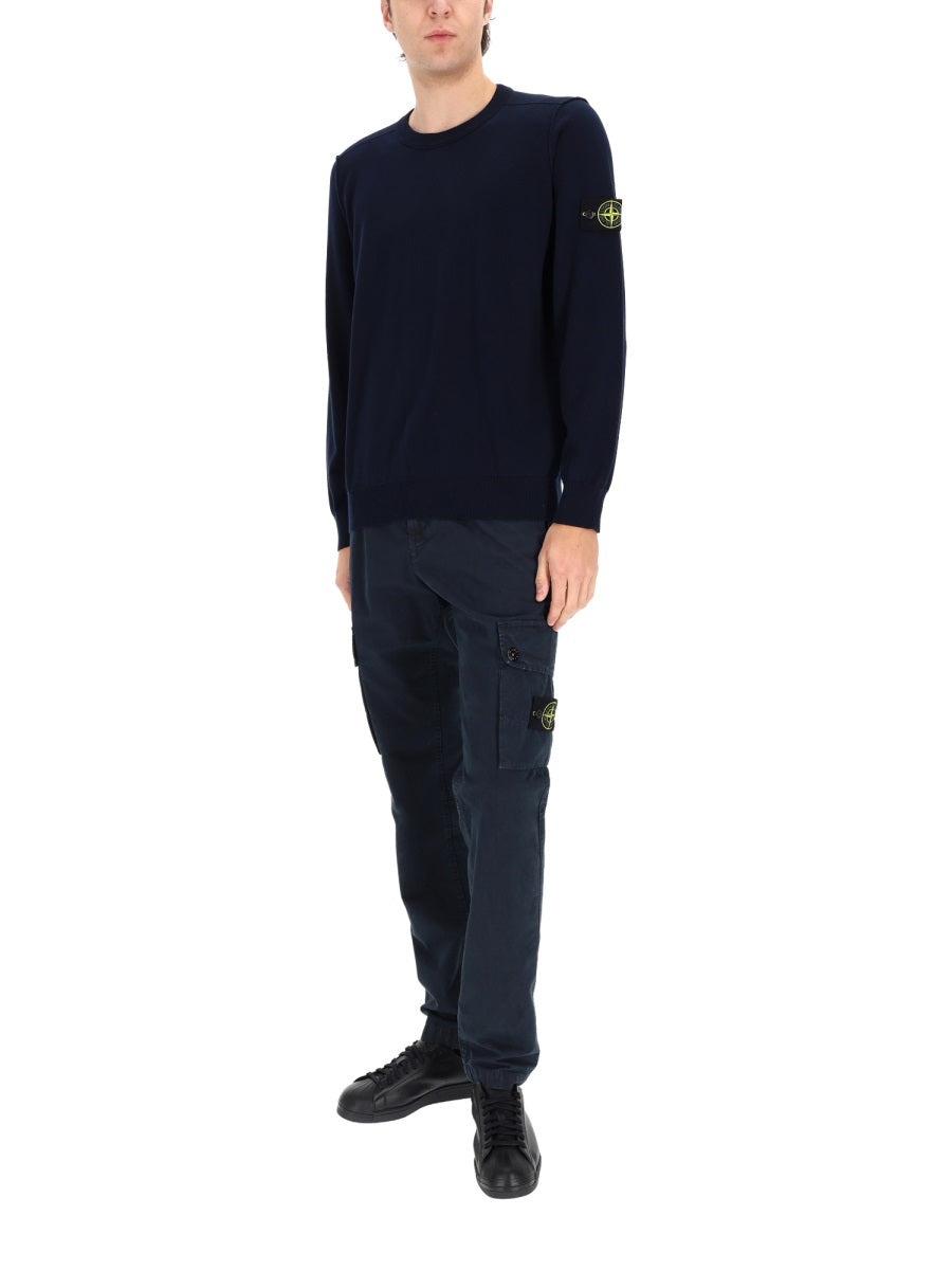 Stone Island Pantaloni - Blue | f046165c46e67b1bdd2fa063ff9380fde6ad275a