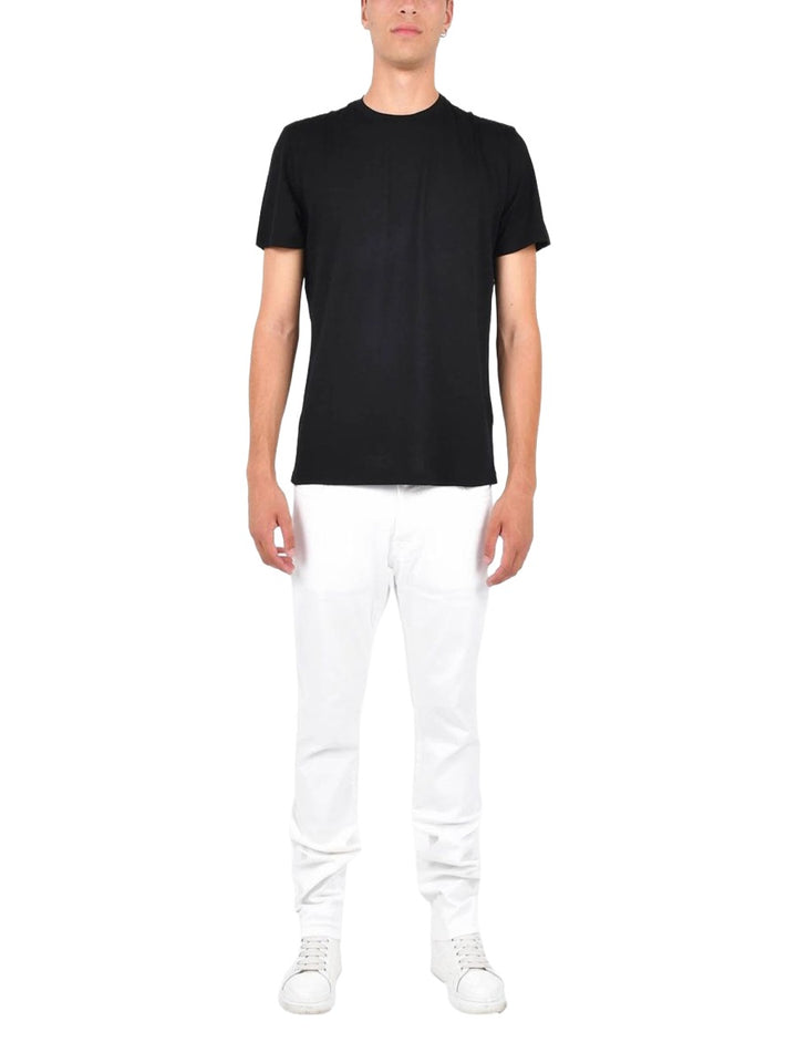 Low Brand T shirt - Black | c9c353a081a2e101ead6674b4da2a1c60bae79e1