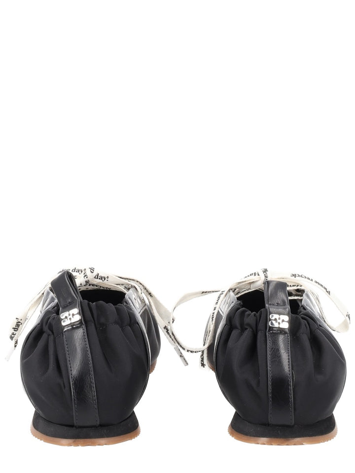 Ganni Scarpe Basse - Black | cb352ccae8fbcc8288983f50e69b0e79efb55455