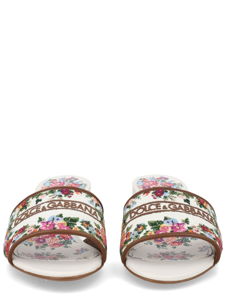 Dolce & Gabbana Sandali - White | a47df2f19e9e45801ef6c39edf8e3c8c681fa1ae