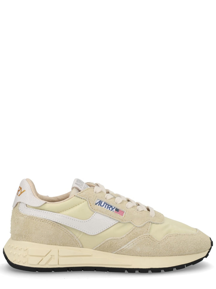 Autry Sneakers - Powder | 55cb40d4b057cf7b1ef034228988f66367e79021