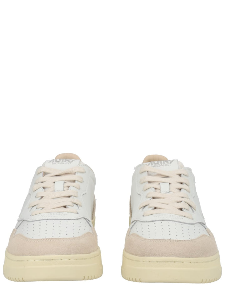 Autry Sneakers - White | 699501931819bd7a49f7cf48946a8e96af81640f