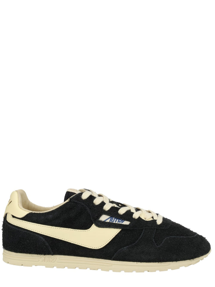 Autry Sneakers - Black | bdb1612d6d31c00c00416f7c8272b748eb47eaeb
