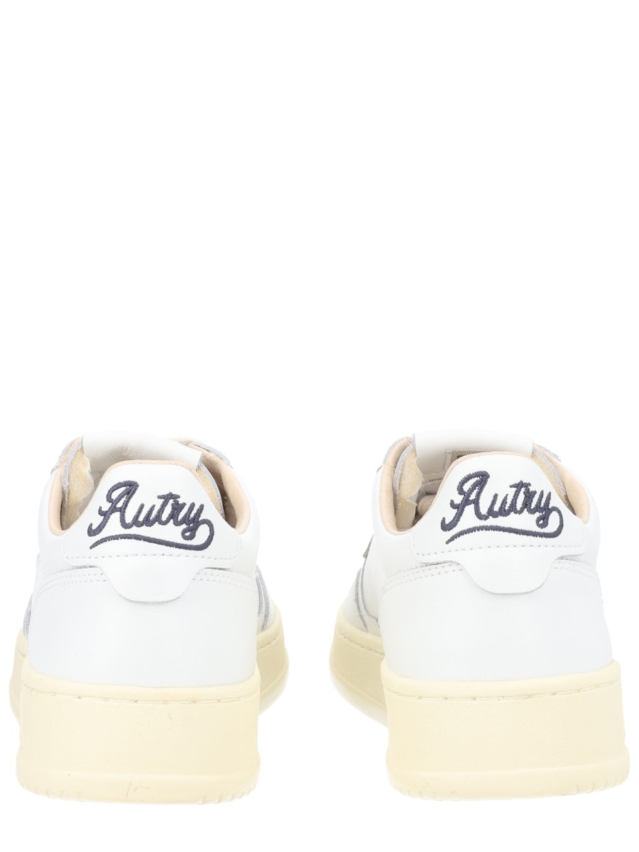 Autry Sneakers - White | 6ba6c1041b4ce4b0e3a55d3524a334a825917513