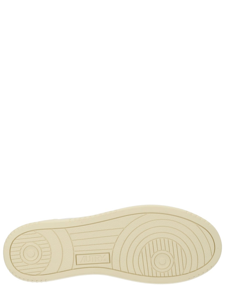 Autry Sneakers - White | 1f33dc7efcd6fe1e5a3639bf6a86449d38bc603b