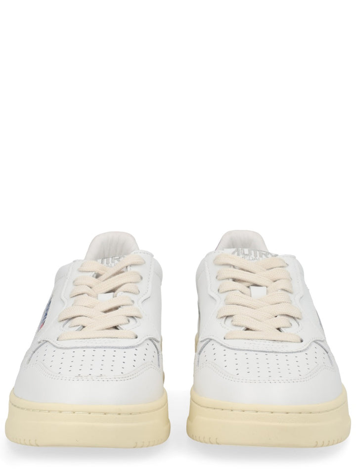 Autry Sneakers - White | bac84c0d680d7f886c5c98e6f0971e7f63d95b09