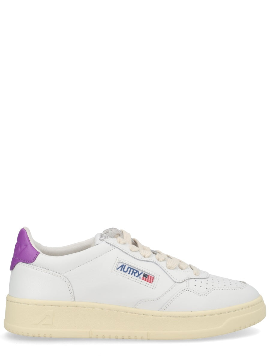 Autry Sneakers - White | 0e47f182d667a7fcb934f3d70f59166fc230e16c