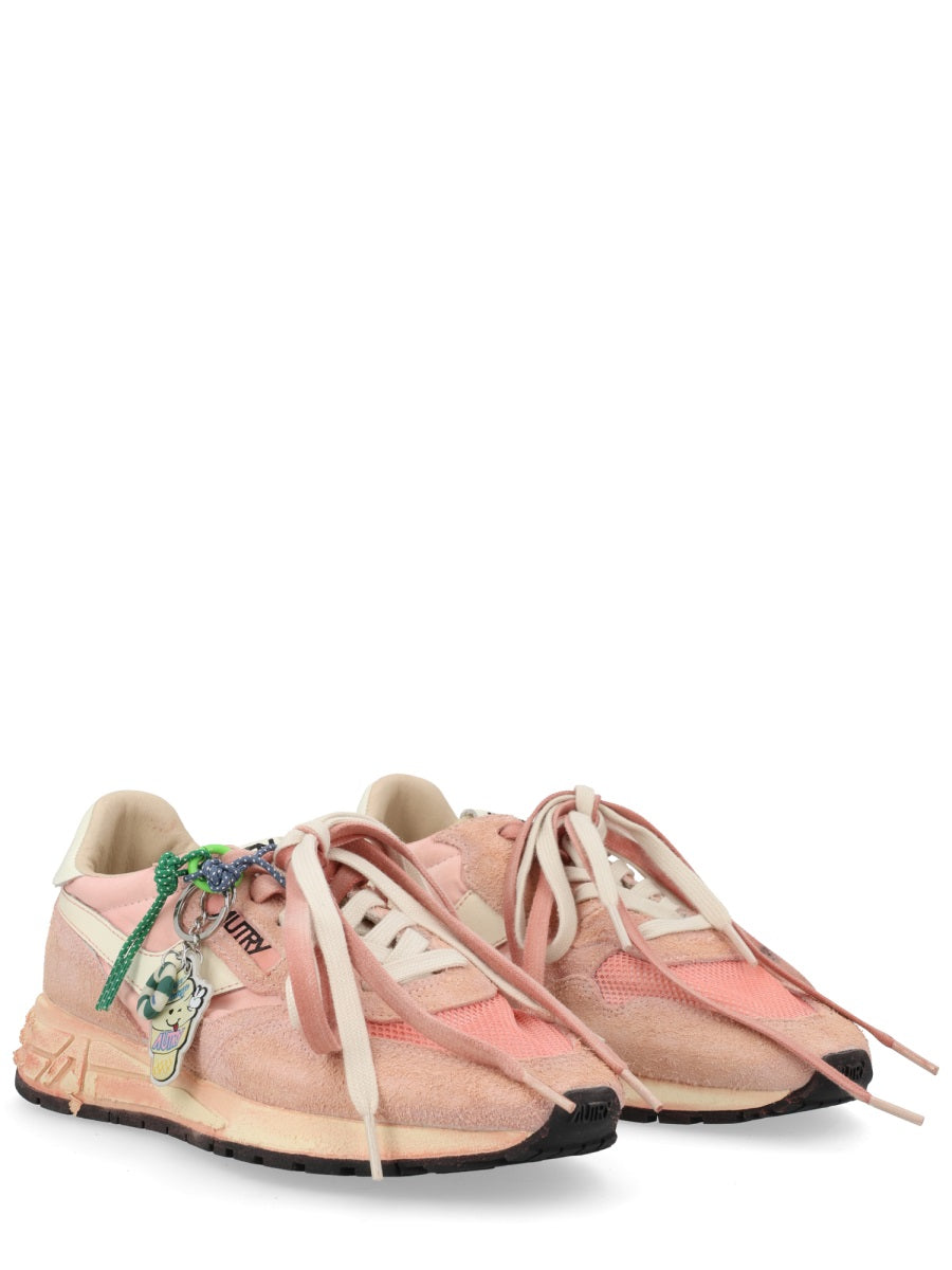 Autry Sneakers - Pink | 41a523a5755cabf96409f2180863f9f9078ca605