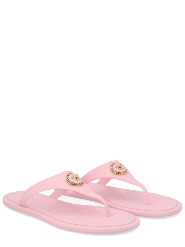 Versace Sandali - Pink | 525610acc69d3fcc76e8207418981bd17b882fe2