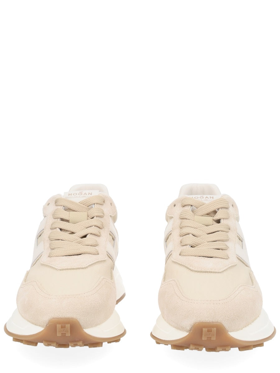 Hogan Sneakers - Beige | 021708f7f41345d8cbe5215a8098df5fcc8f43cc