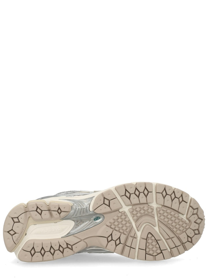 New Balance Sneakers - Silver | bded1c6ce65ee6fb02d98310fffee21e7dea639c