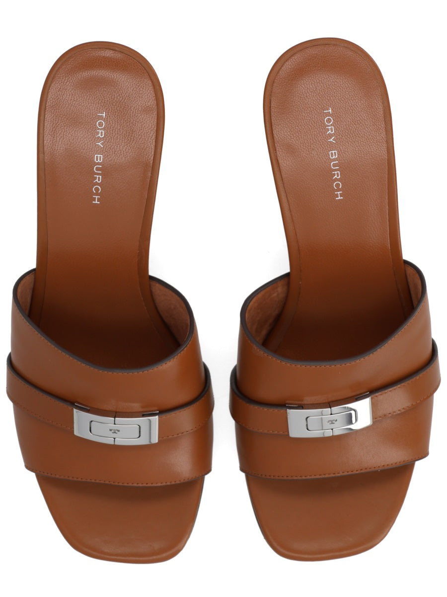 Tory Burch Sandali - Brown | 9e78699ce9372aabd5ade842ea71ea8ef31262ed