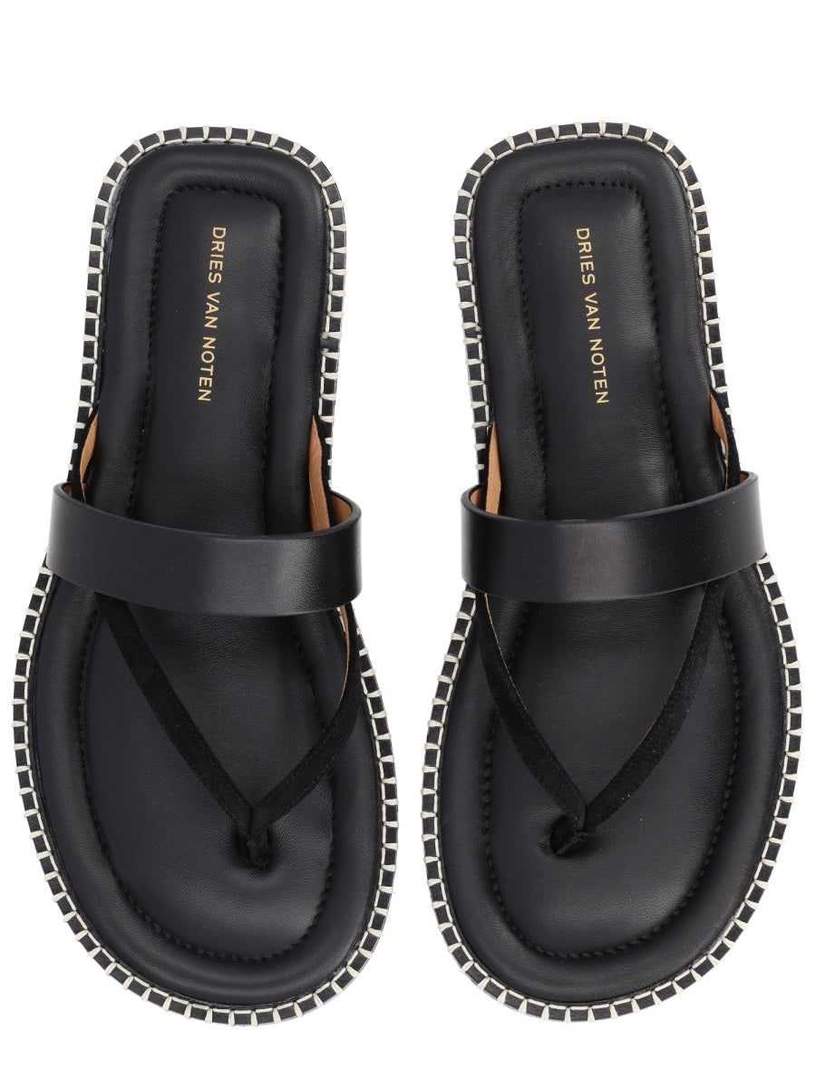 Dries Van Noten Scarpe Basse - Black | 6dbb3dd2b88f6cf1778fdaba6906310d2fad5a3f