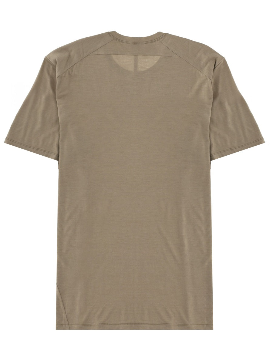 Veilance T shirt - Dove | 961b5907210c2bc7f0d971dd057387cd5bf80327