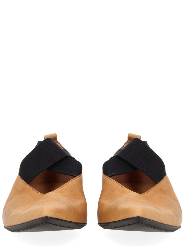 Uma Wang Scarpe Basse - Beige | ed017c2ba11db842b594233acc6194732e5f8842