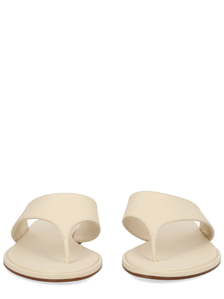 Aeyde Sandali - Ivory | 49b2e7583d7215d17e28335bb2c2f0c0a333c96f