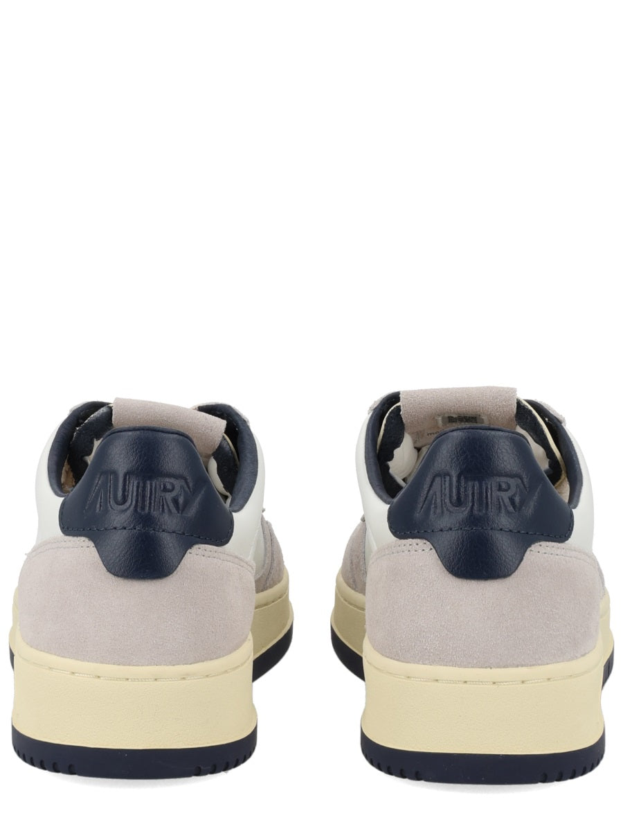 Autry Sneakers - White | 172a8781a60dbb71c937d45caebe16cb7b4c0fbb
