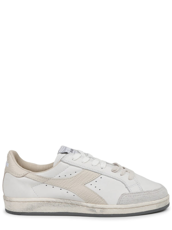 Sneaker "Prestige Used"